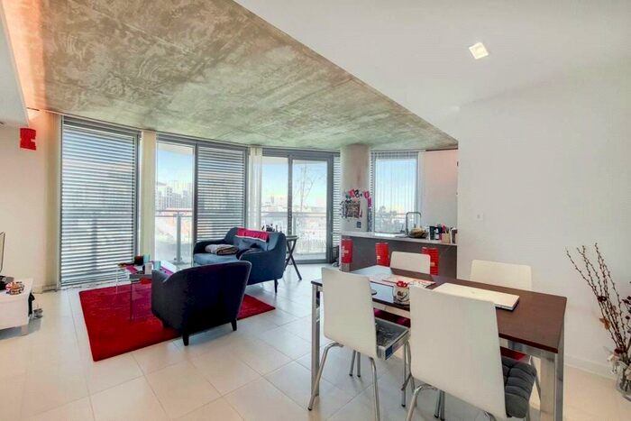 1 Bedroom Apartment To Rent In Tidal Basin Road, Royal Docks, Silvertown, E16