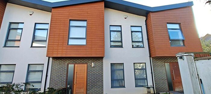 2 Bedroom Terraced House For Sale In Homelink Terrace, Wood Green, N22