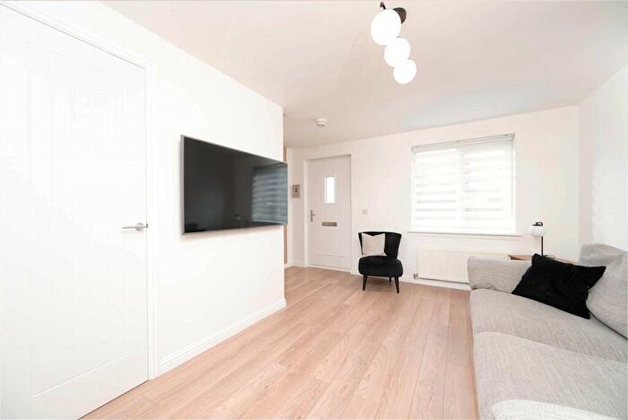 2 Bedroom Terraced House For Sale In Bishopston Circle, Portlethen, Aberdeen, AB12