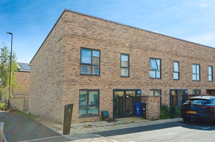 4 Bedroom End Terrace House For Sale In Capa Taro Way, Harrow, HA2