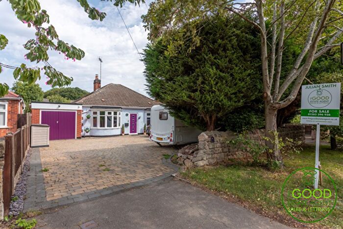 3 Bedroom Bungalow For Sale In Tutbury Road, Burton-On-Trent, DE13