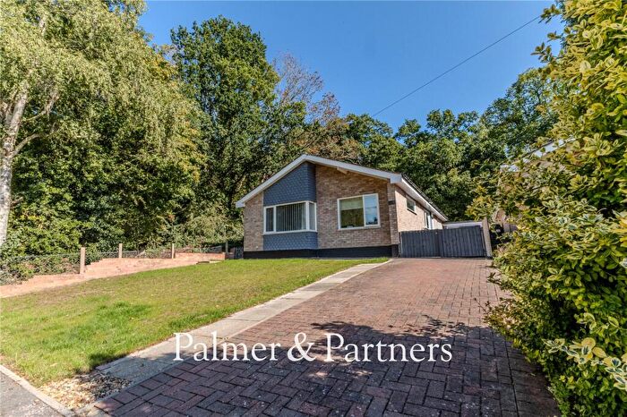 2 Bedroom Bungalow For Sale In Lower Park Walk, Holton, Halesworth, Suffolk, IP19