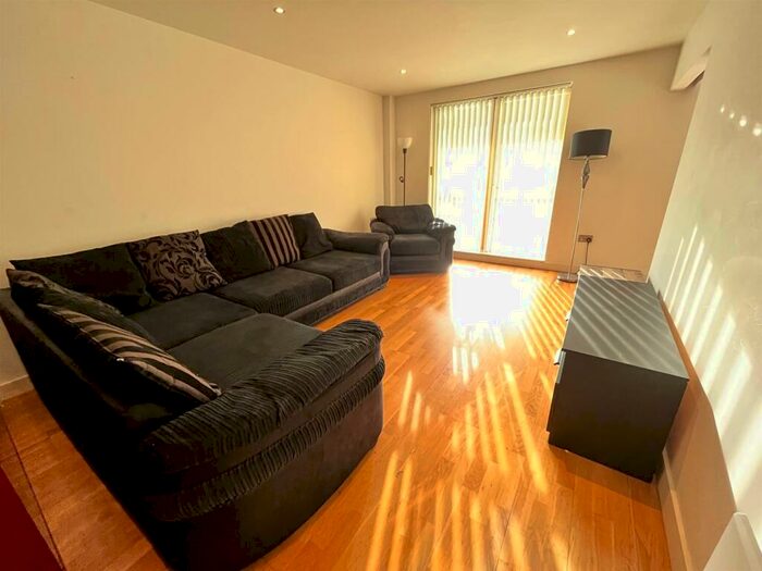 2 Bedroom Apartment To Rent In Vantage Quays, Brewer Street, Manchester, M1