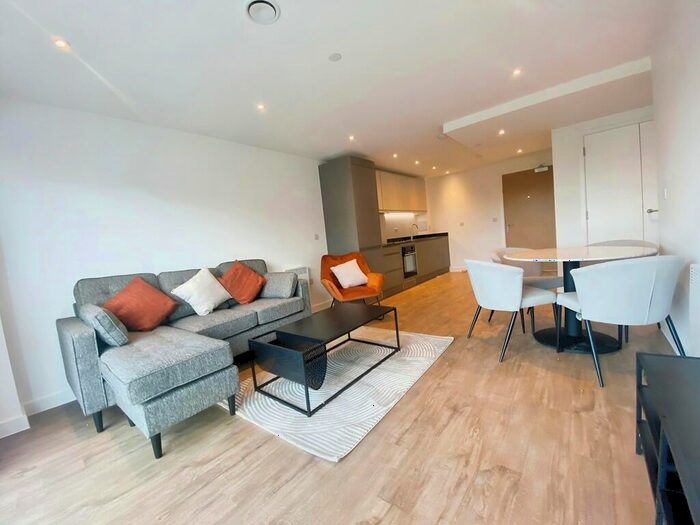 1 Bedroom Apartment To Rent In Phoenix, Saxton Lane, LS9