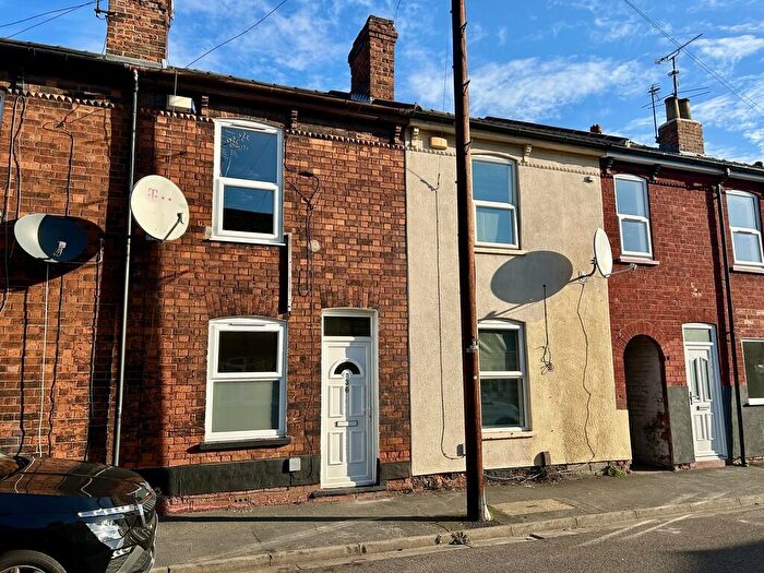 3 Bedroom Terraced House For Sale In Chelmsford Street, Lincoln, LN5
