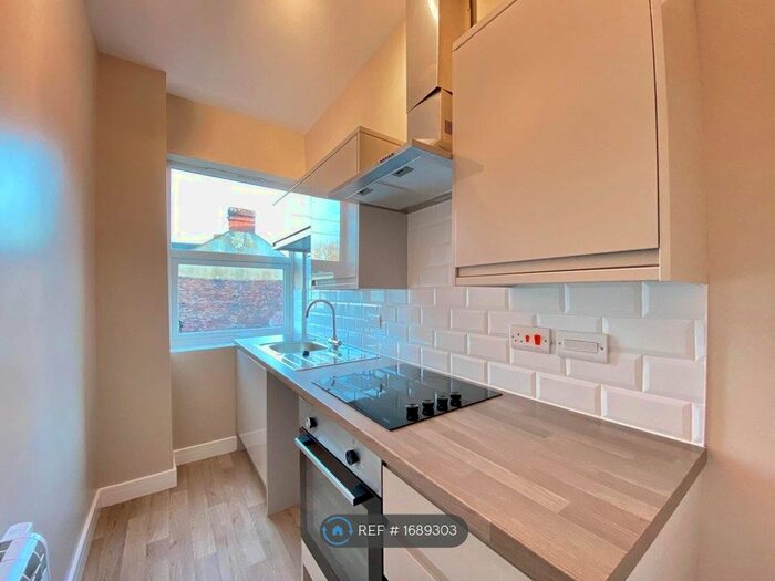 1 Bedroom Flat To Rent In London Road, Stoke-On-Trent, ST4