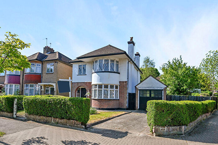 3 Bedroom Detached House For Sale In Northumberland Road, North Harrow, HA2