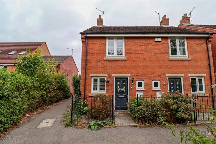 2 Bedroom Semi Detached House For Sale In Deepwell Mews, Halfway, S20