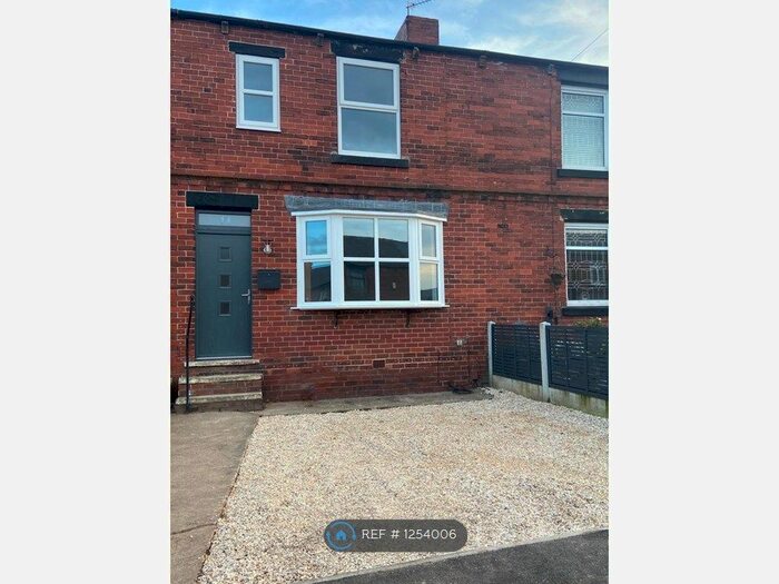 3 Bedroom Terraced House To Rent In Nicholson Avenue, Barnsley, S75