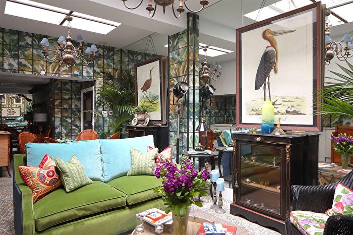 2 Bedroom Flat For Sale In Woburn Place, London, WC1H