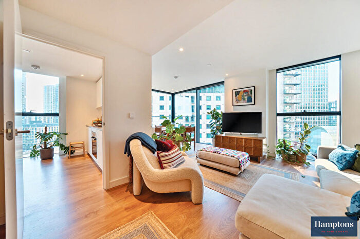 2 Bedroom Flat For Sale In Marsh Wall, London, E14