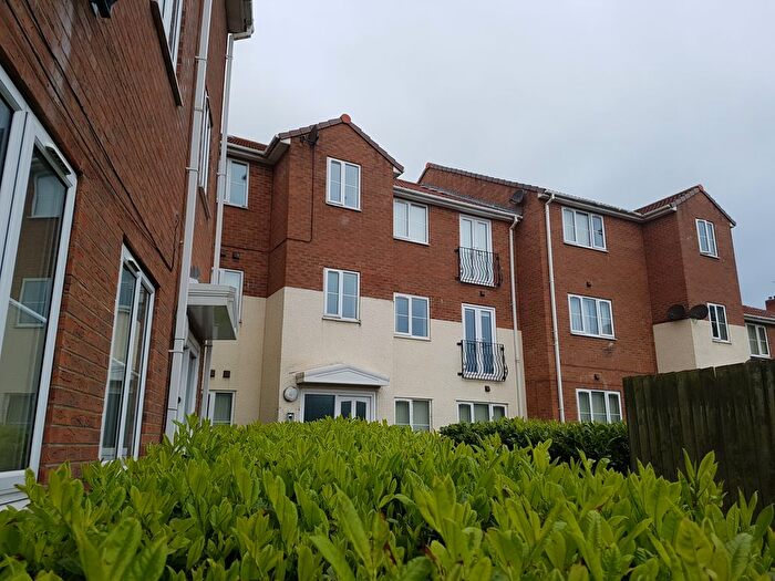 2 Bedroom Flat To Rent In Queens Court, Warren Road, Hartlepool, TS24
