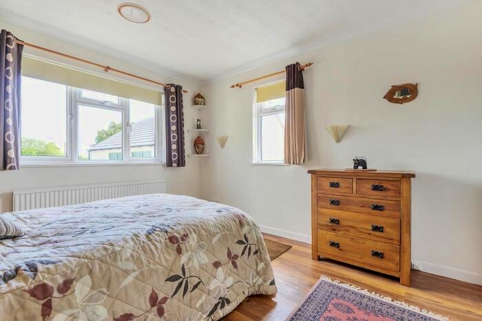 4 Bedroom Detached Bungalow For Sale In Battle, Brecon, LD3
