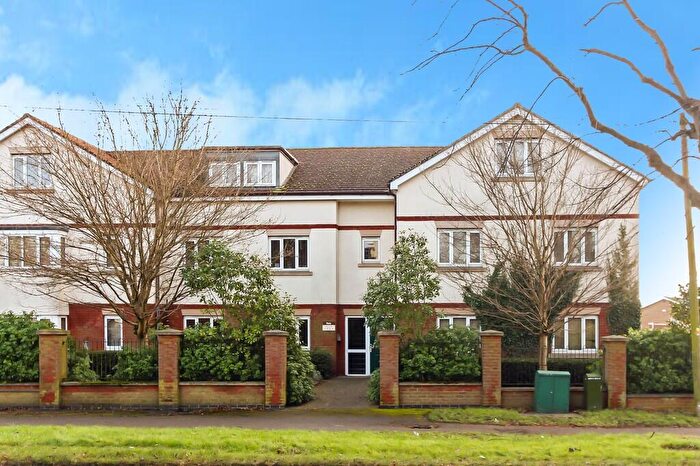 2 Bedroom Flat For Sale In Northampton Road, Wellingborough, NN8