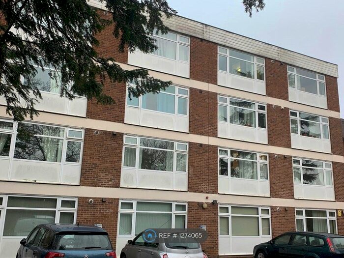 1 Bedroom Flat To Rent In Sandiford House, Caterham CR3