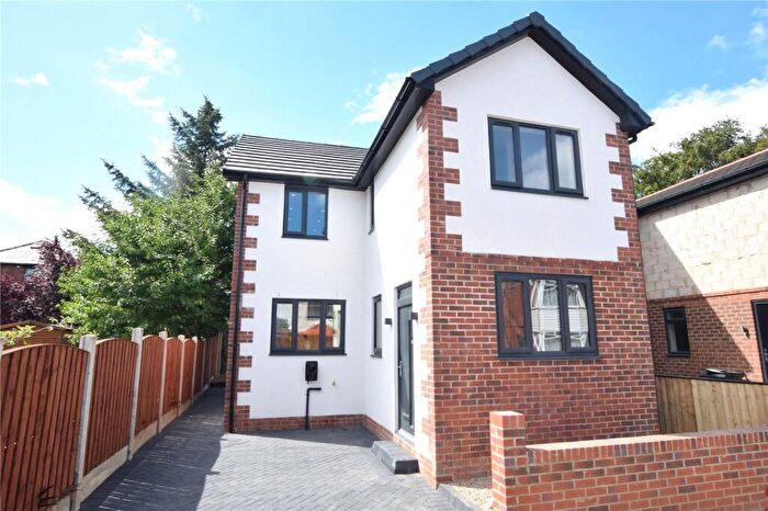 3 Bedroom Detached House To Rent In Boston Avenue, Kirkstall, Leeds, LS5