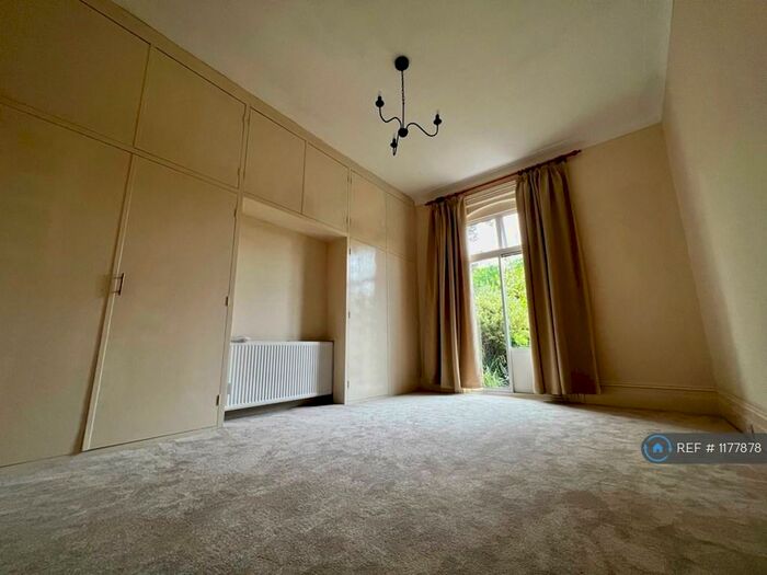 2 Bedroom Flat To Rent In Elm Road, Sidcup, DA14