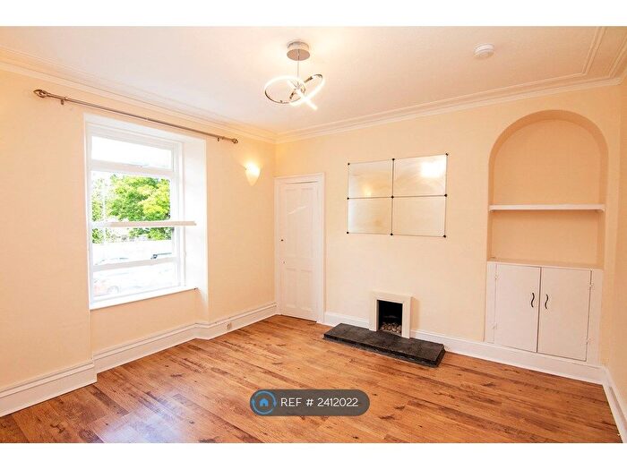 1 Bedroom Flat To Rent In First Floor Nellfield Place, Aberdeen, AB10