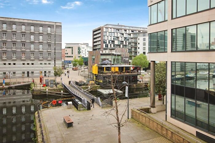2 Bedroom Flat To Rent In Chadwick Street, Hunslet, Leeds, LS10