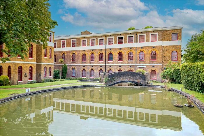 1 Bedroom Flat To Rent In West Park Road, Southall, UB2