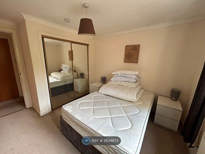 2 Bedroom Flat To Rent In Riverside Drive, Aberdeen, AB11