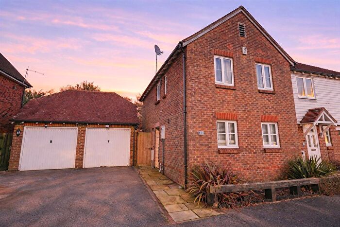 3 Bedroom Semi-detached House For Sale In Malthouse Way, Lewes, BN7