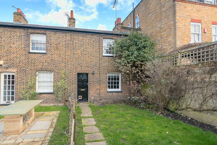 2 Bedroom Terraced House To Rent In Castelnau Row, London, SW13