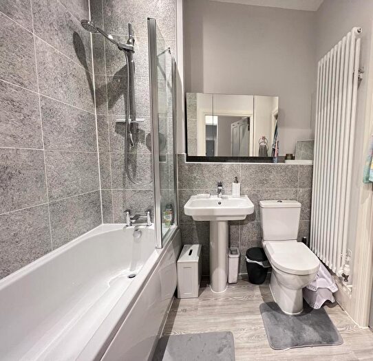 2 Bedroom Apartment To Rent In The Grange, Gwendolyn Drive, Coventry, CV3