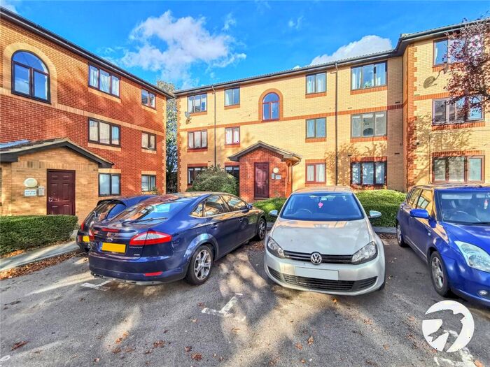 1 Bedroom Flat To Rent In Churchill Close, Dartford, Kent, DA1