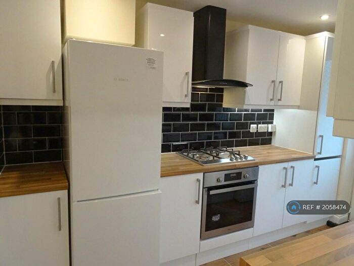 1 Bedroom Maisonette To Rent In Castlecombe Road, London, SE9