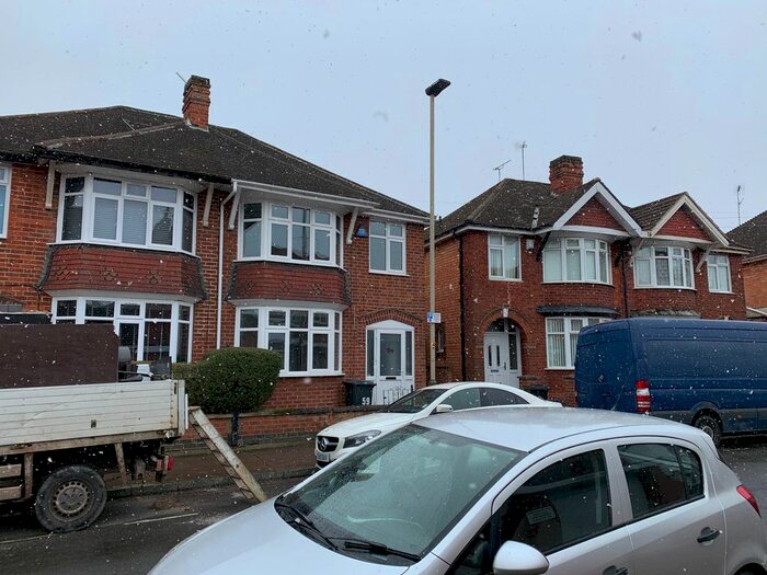 3 Bedroom Semi-Detached House To Rent In Herschell Street, Leicester, LE2