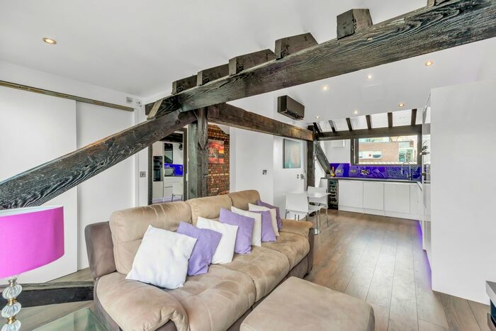 1 Bedroom Flat To Rent In Maltings Place, Tower Bridge Road, SE1