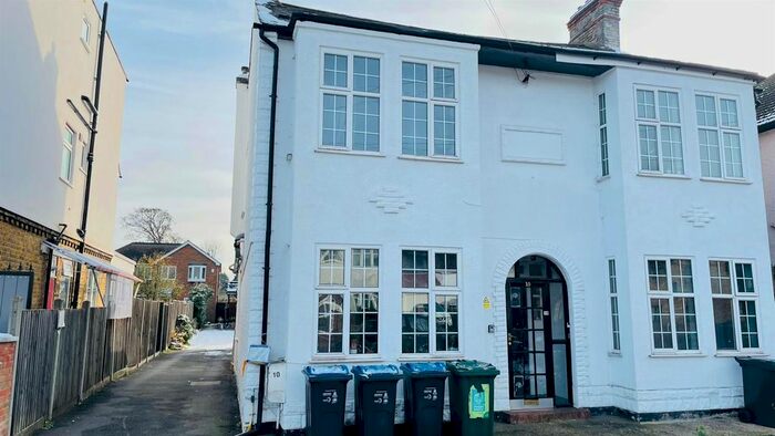 Studio To Rent In Cedars Avenue, Mitcham, CR4