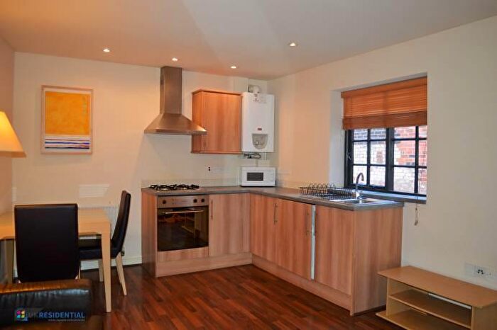 1 Bedroom Flat To Rent In Lambert Street, Sheffield, South Yorkshire, Uk, S3