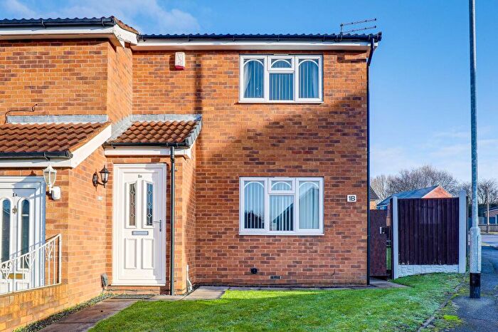 3 Bedroom Semi Detached House For Sale In Danes Close, Arnold, NG5