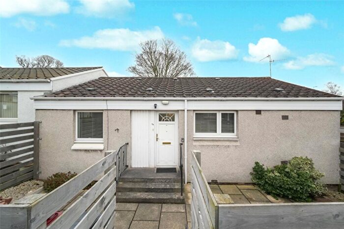 2 Bedroom Bungalow For Sale In Craigie Drive, Dundee, Angus, DD4