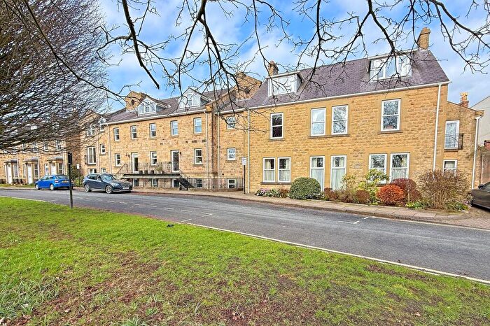 2 Bedroom Apartment For Sale In Church Square, Church Square Mansions Church Square, HG1
