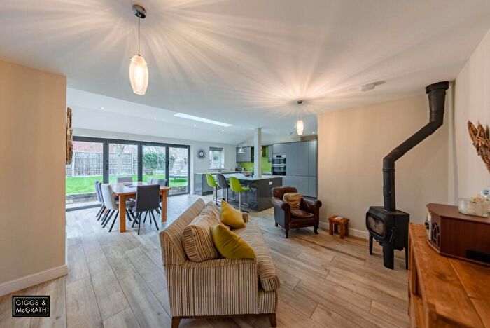 5 Bedroom Detached House For Sale In The Grove, Wistow, Huntingdon, Cambridgeshire, PE28
