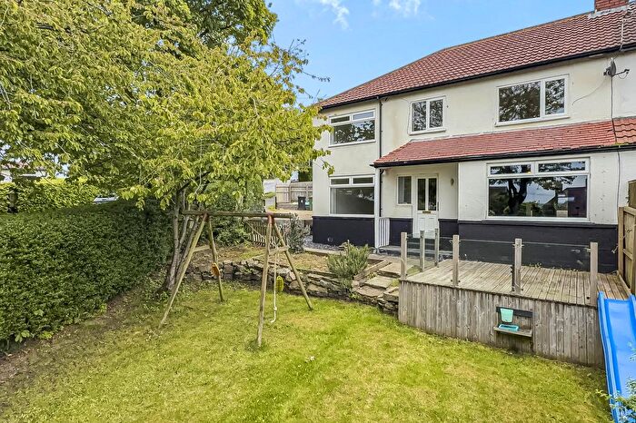 4 Bedroom Semi-Detached House For Sale In Carr Lane, Rawdon, Leeds, LS19