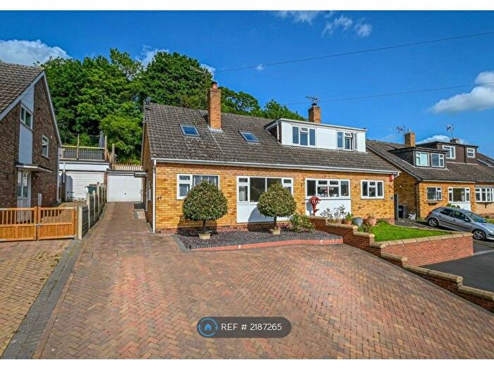 3 Bedroom Semi-Detached House To Rent In Hillside Avenue, Bridgnorth, WV15