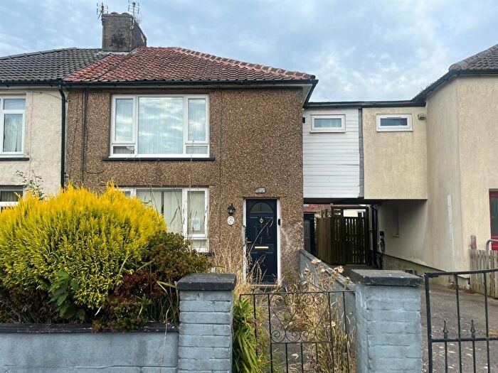 3 Bedroom Link Detached House For Sale In Fleswick Avenue, Whitehaven, CA28