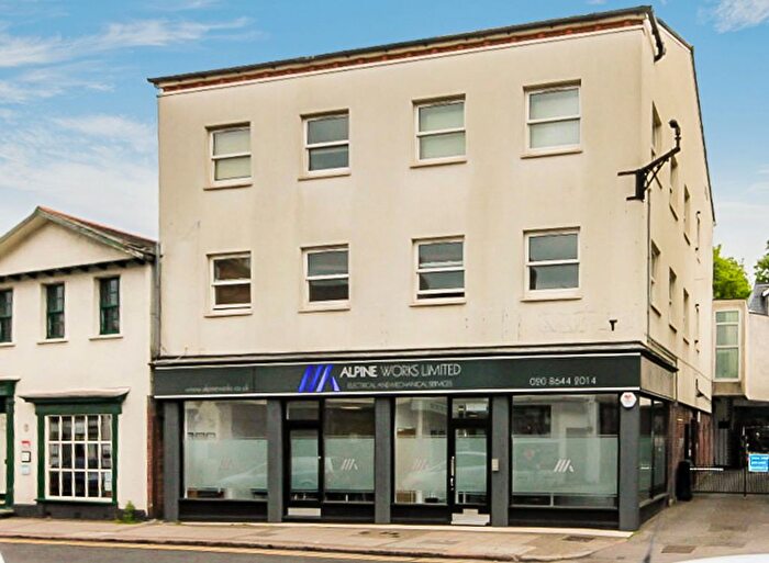 1 Bedroom Flat To Rent In High Street, Ewell, KT17