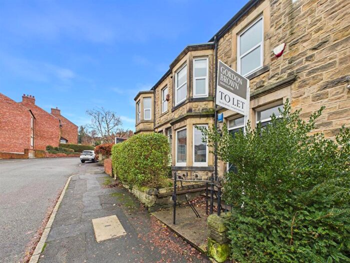 2 Bedroom Flat To Rent In Beacon Street, Low Fell, NE9