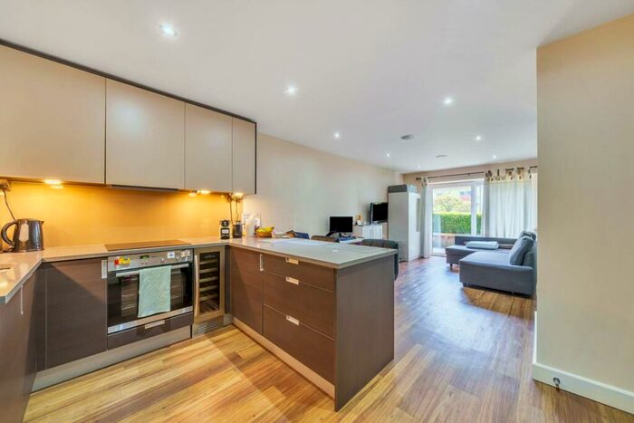 1 Bedroom Flat To Rent In Cavendish House, Colindale, London, NW9