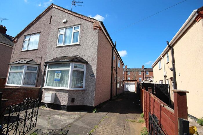 4 Bedroom Semi-Detached House To Rent In Botoner Road, Coventry, CV1