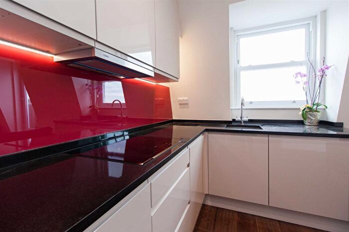 1 Bedroom Flat To Rent In Churchfield Road, London, W3