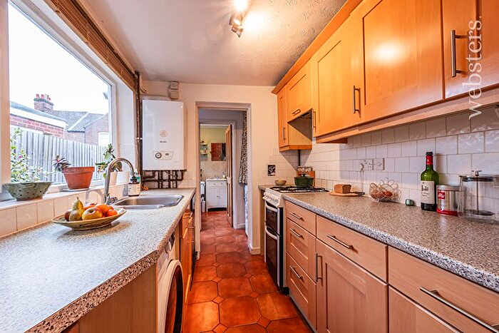 3 Bedroom Terraced House For Sale In Newmarket Street, Norwich, NR2