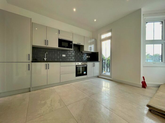 4 Bedroom Maisonette To Rent In Manor Park Crescent, Edgware, HA8