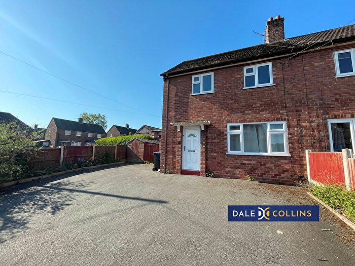 2 Bedroom Semi-Detached House To Rent In Rydal Way, Westlands, ST5