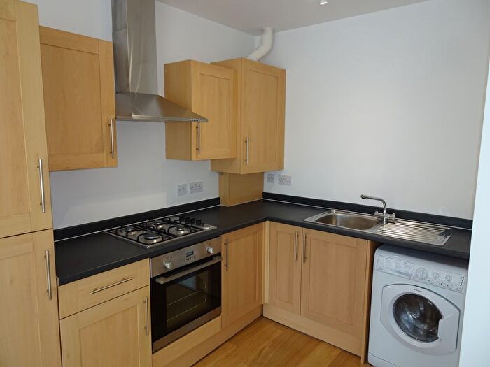 1 Bedroom Flat To Rent In Coombe Lane, London, SW20